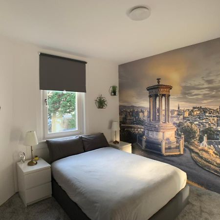 Maria- Bright And Modern City Center Apartment . Edinburgh Exterior photo